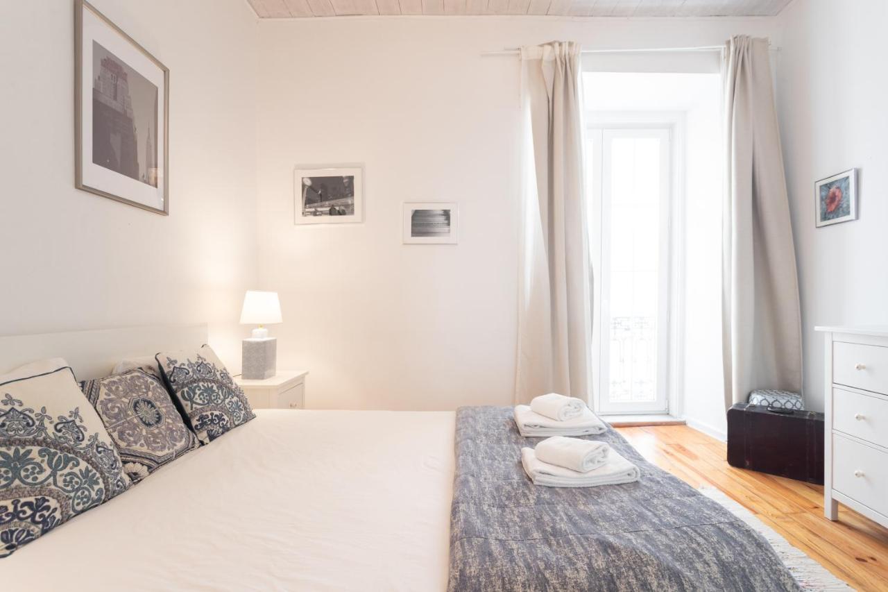 Le Flat | Cais Do Sodre Leilighet Lisboa Eksteriør bilde